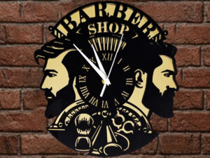 Часовник Barber Shop от черен и златист плексиглас, лазерно изрязан